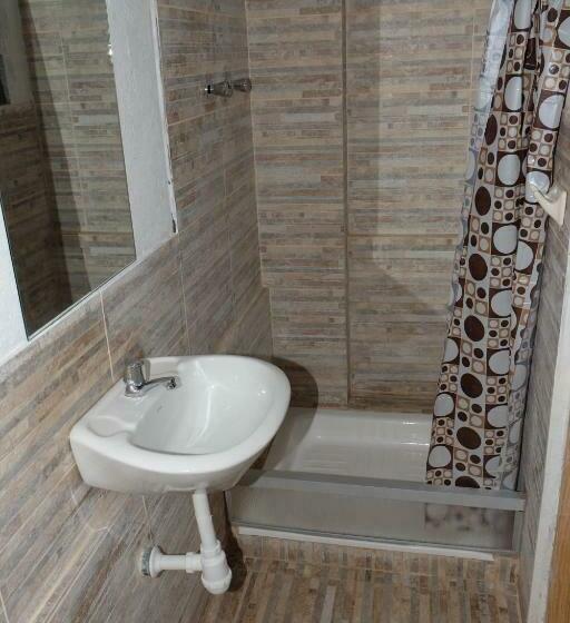 اتاق استاندارد یک نفره, Casa Don Jose B & B