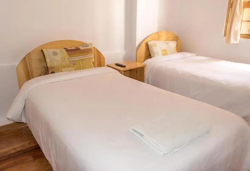 اتاق خانوادگی, Casa Don Jose B & B