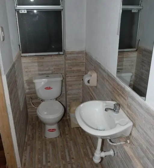 اتاق خانوادگی با چشم‌انداز باغ, Casa Don Jose B & B