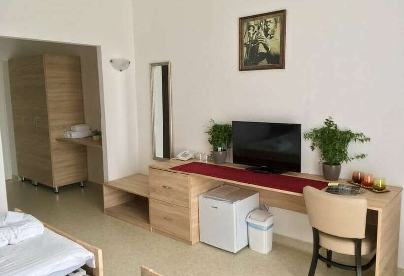 Номер Superior, Garden Hotel Medical & Spa
