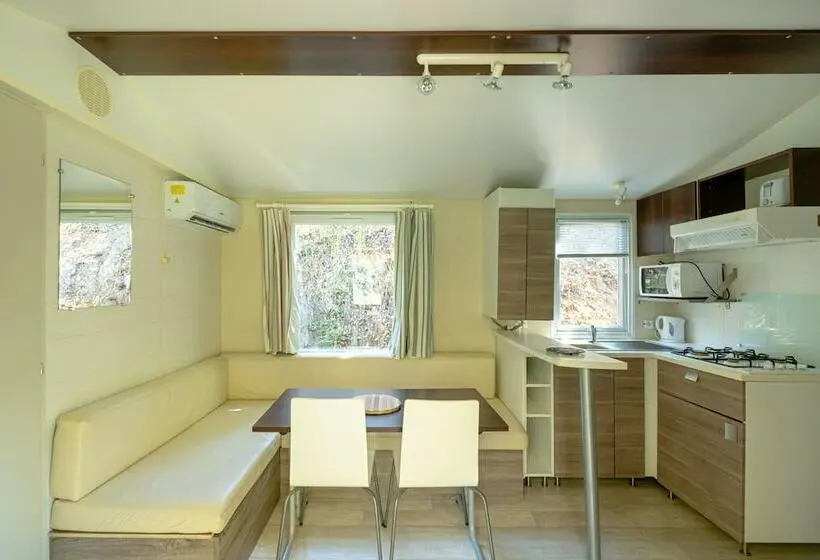 ２ベッドルームハウス, Camping Parc Des Monges