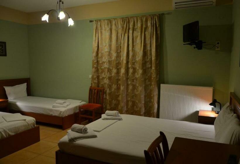 スタンダード4人部屋, Guesthouse Lithos