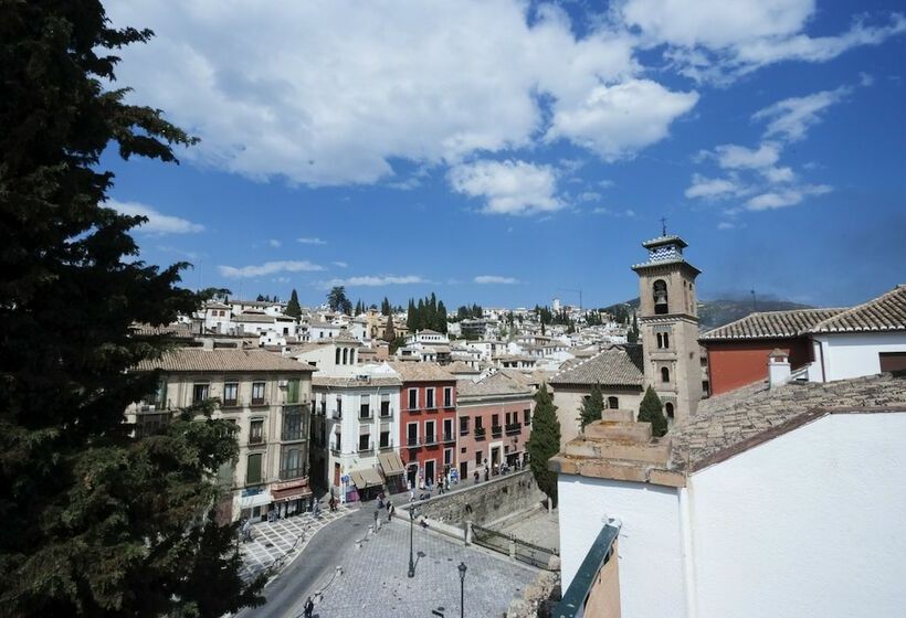 اتاق پنت هاوس, Apartamentos Río Darro