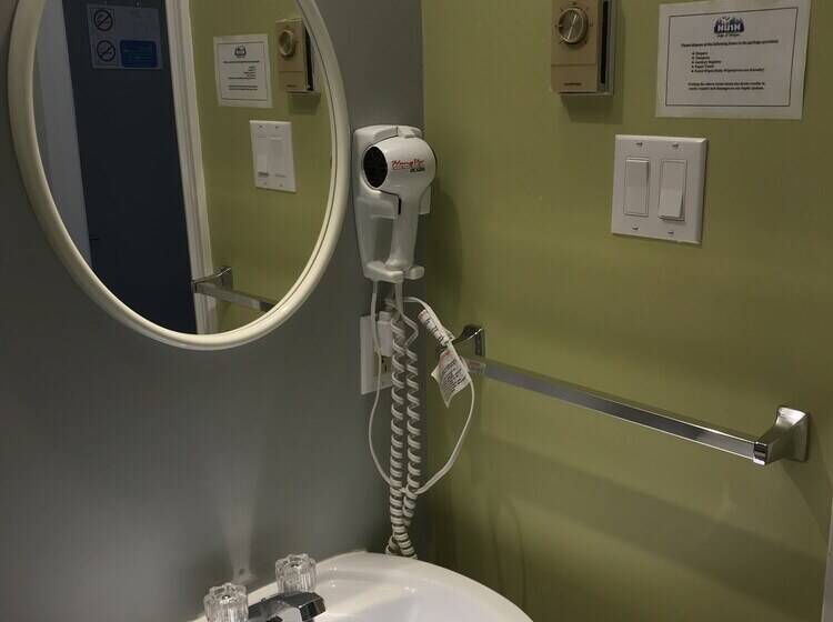 غرفة ديلوكس, Hush Lodge And Cottages