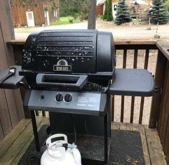 كابينة, Hush Lodge And Cottages