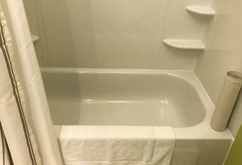 غرفة ديلوكس, Hush Lodge And Cottages