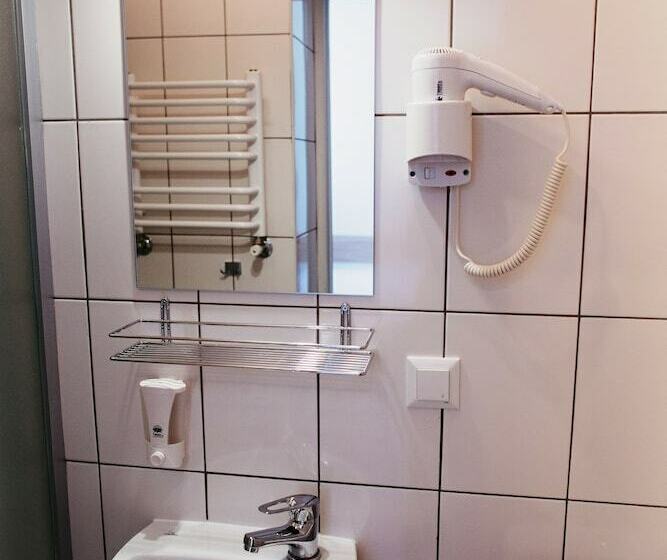 اتاق راحتی, Book Room