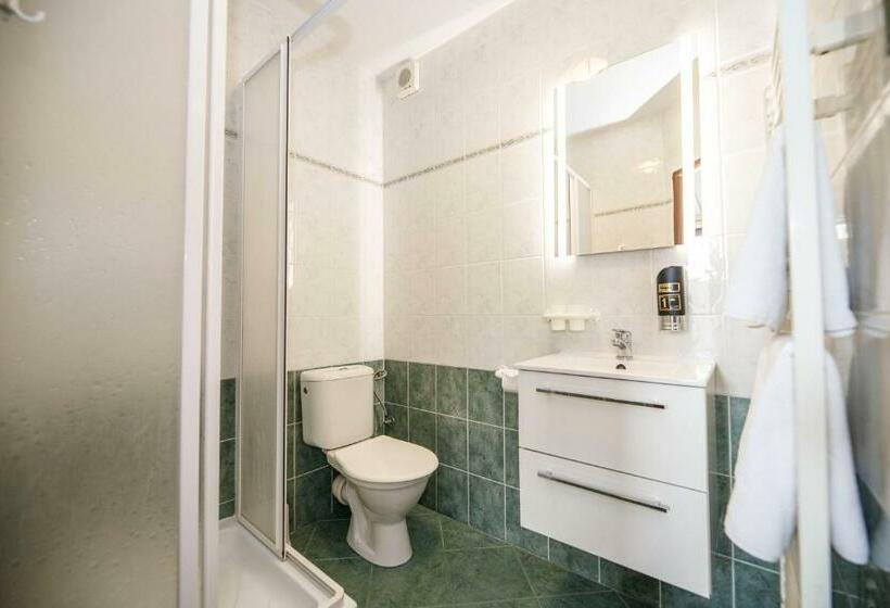 스탠다드 트리플 룸, Wellness Pension 7