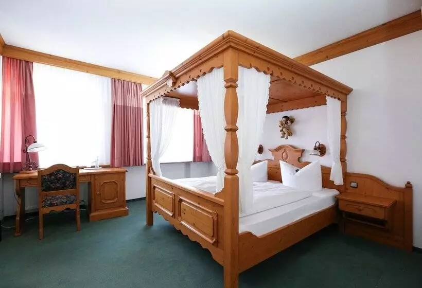 اتاق استاندارد, Arthotel Ana Goggl