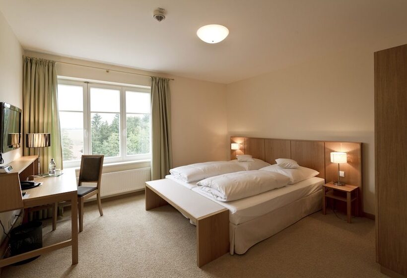 Номер Стандарт, Gutshotel Odelzhausen