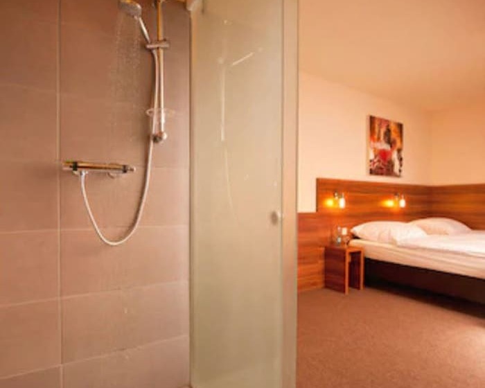 Номер Стандарт Трехместный, Astay Hotel Greding