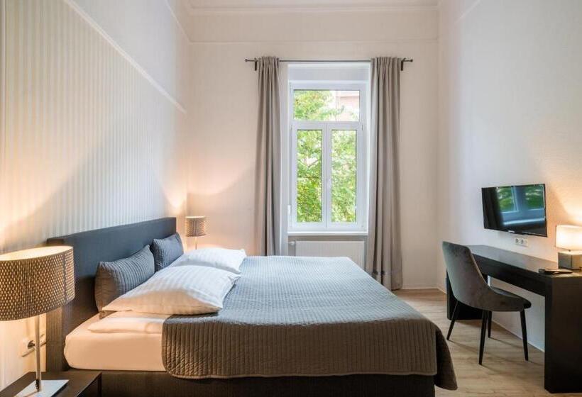 스탠다드 룸, Aurora