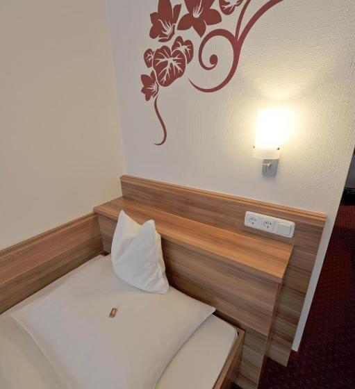 Quarto Estandar Individual, Nothnagel