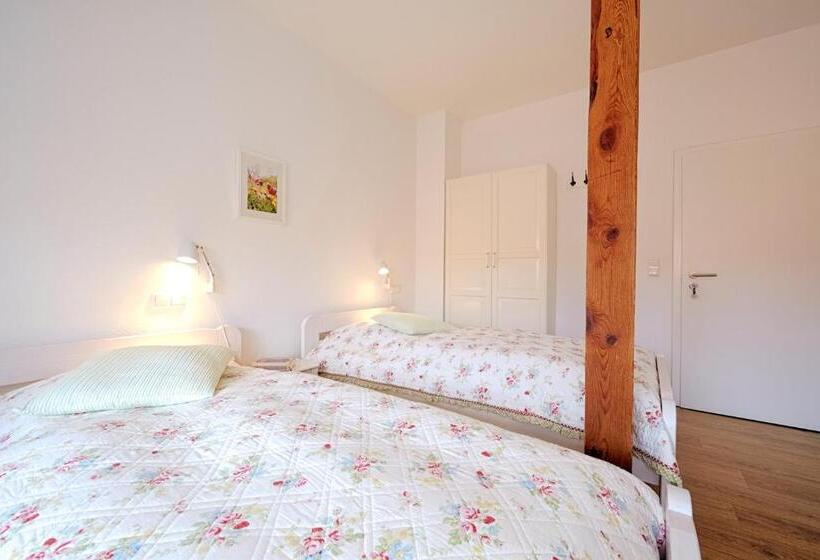 标准间, Elbhof Harnisch