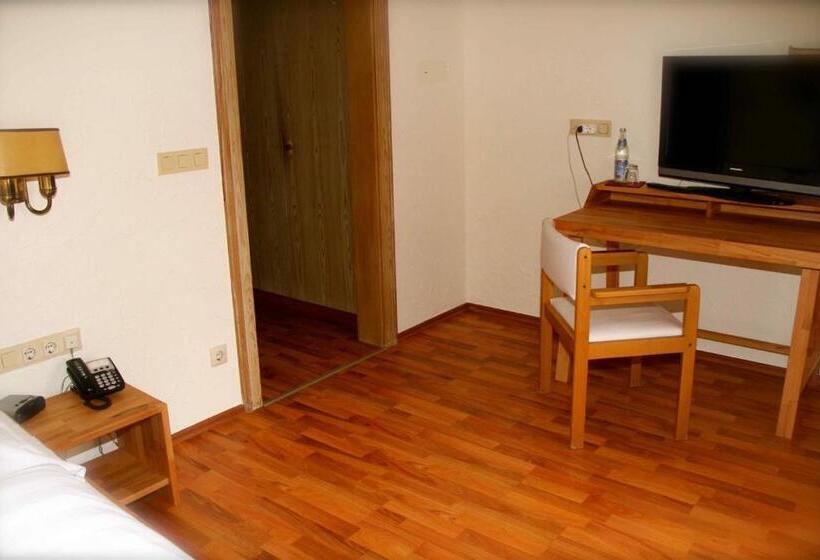 Standart Tek Kişilik Oda, Hiemer