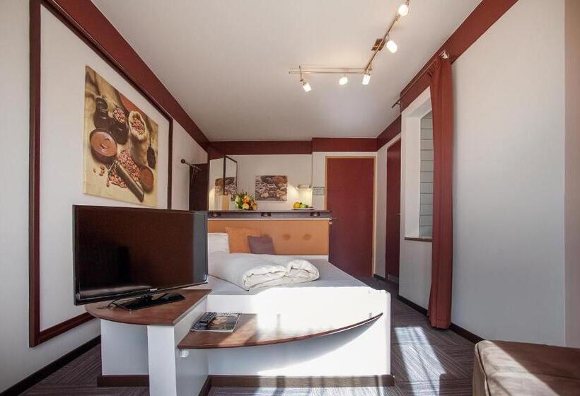 标准间, Lifestyle