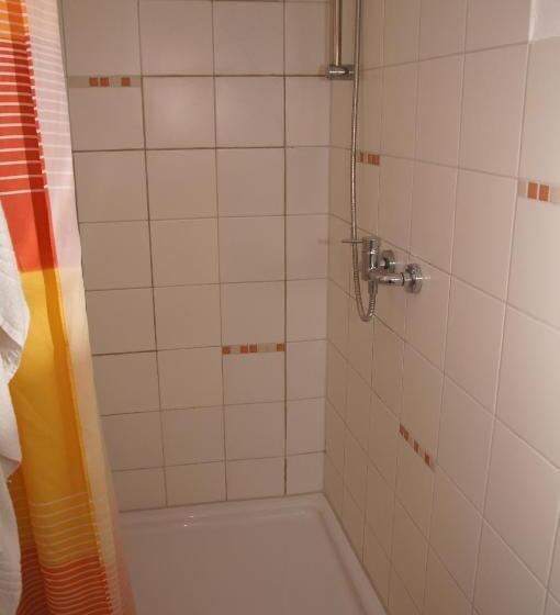 Номер Стандарт, Paseo