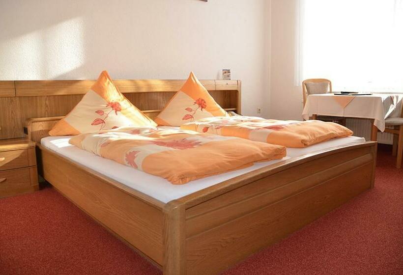 Номер Стандарт, Rummeni