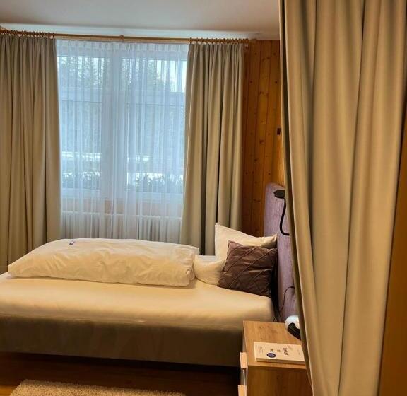 חדר סטנדרט, Schwarzwaldhof