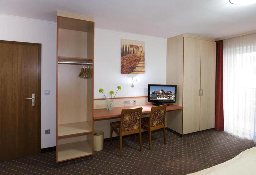 스탠다드 트리플 룸, Sonnental