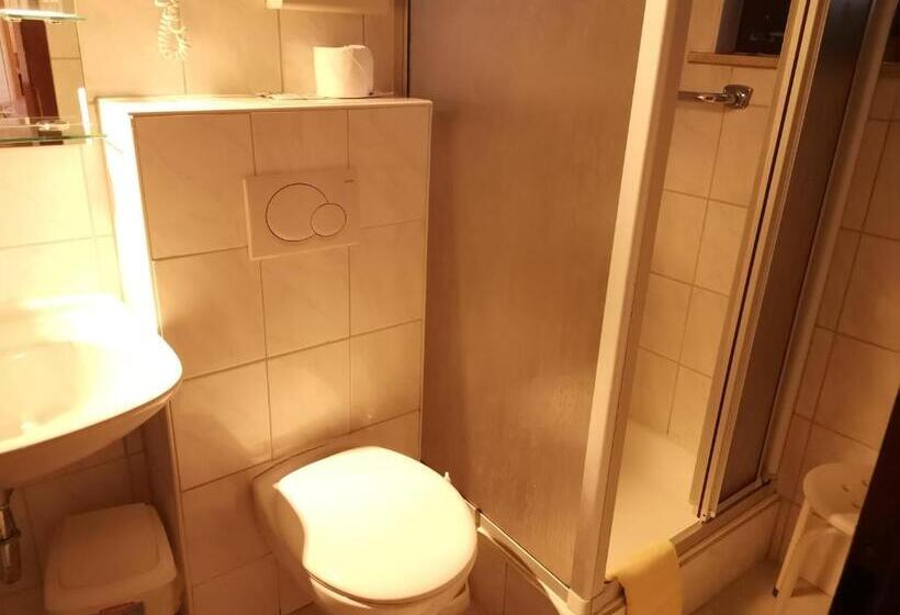 חדר סטנדרט יחיד עם מרפסת, Zur Schmiede