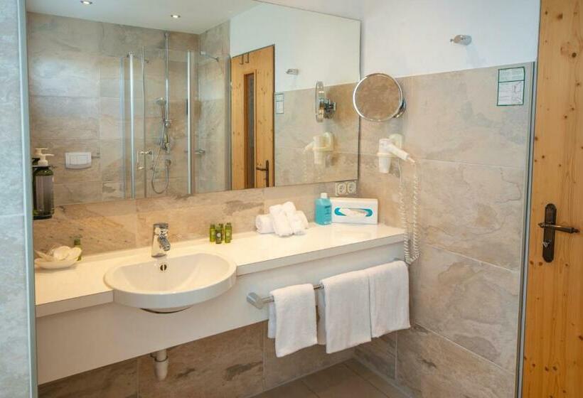 Номер Стандарт, Landhotelgockelwirt