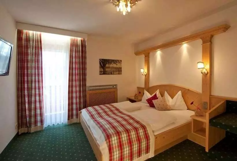 ファミリールーム, Landhotelgockelwirt