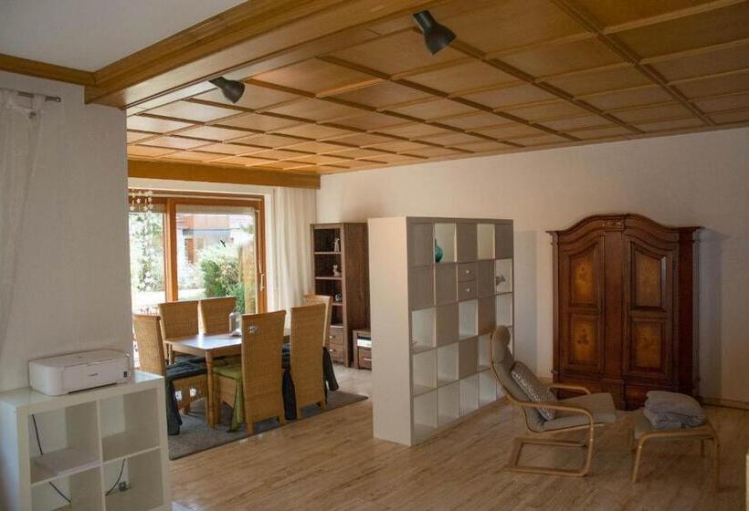 Апартаменты 2 Спальни, Landhotel Sonneneck Breuna Im Naturpark