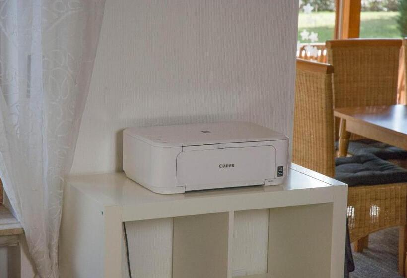 Апартаменты 2 Спальни, Landhotel Sonneneck Breuna Im Naturpark