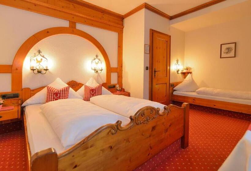 غرفة قياسية ثلاثية, Gasthof Adler