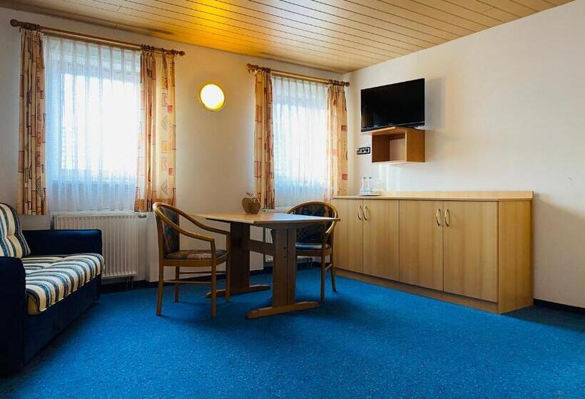 Трехместный Номер Классика, Zum Goldenen Adler