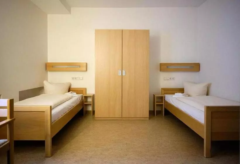 اتاق استاندارد یک نفره, St. Bonifatiuskloster   Geistliches Zentrum