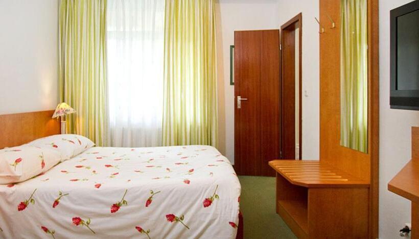 スタンダードルーム, Schifferkrug Hotel & Weinstube