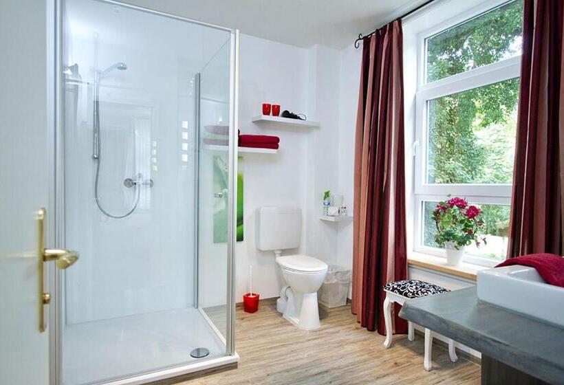 Номер Стандарт, Schifferkrug Hotel & Weinstube