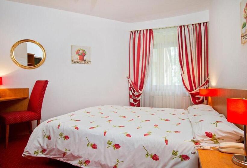 スタンダードルーム, Schifferkrug Hotel & Weinstube