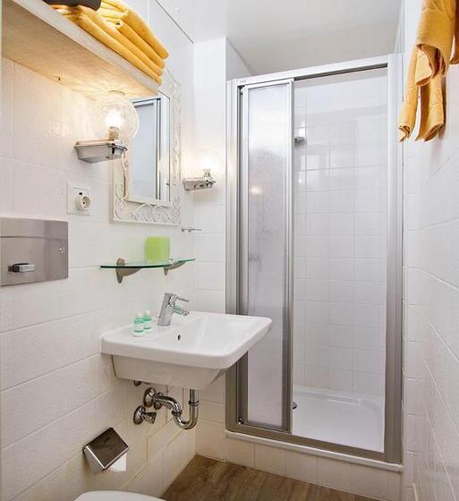 スタンダードルーム, Schifferkrug Hotel & Weinstube