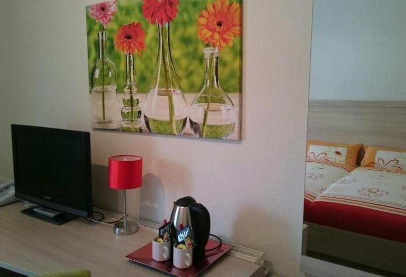 スタンダードルーム, Schifferkrug Hotel & Weinstube