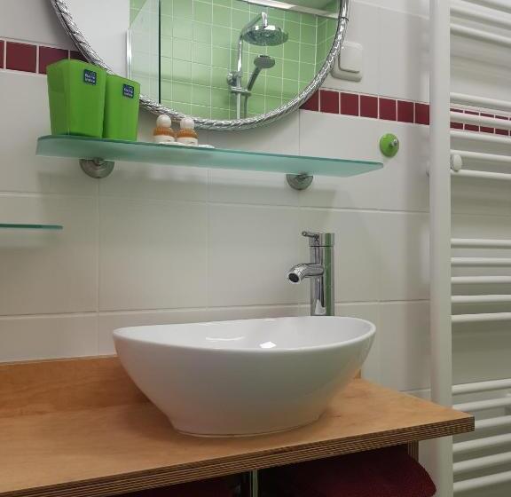 スタンダードルーム, Schifferkrug Hotel & Weinstube