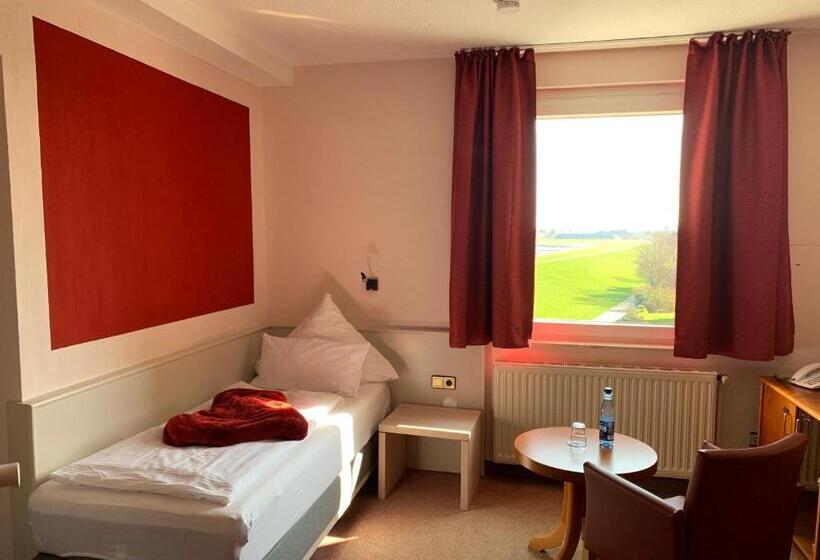 Quarto Standard Individual Vista Mar, Seehotel Neue Liebe
