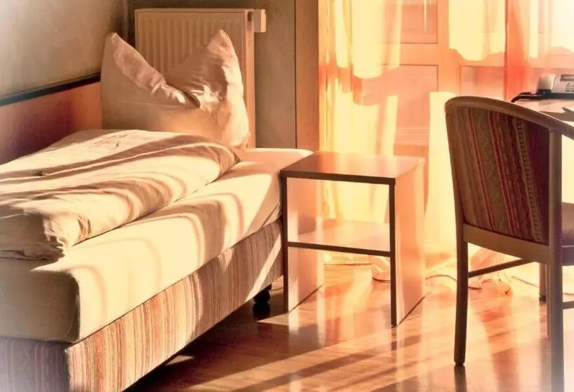 スタンダードシングルルーム, Zum Treppche Hotel Garni