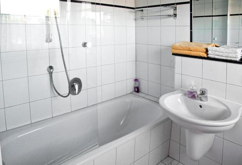 Номер Стандарт, Zum Treppche Hotel Garni