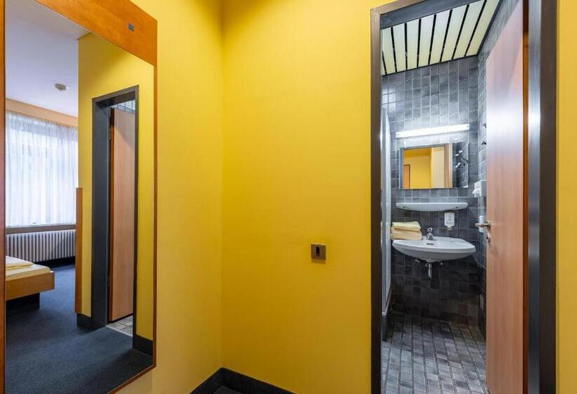 스탠다드 싱글 룸, Kassel Ost