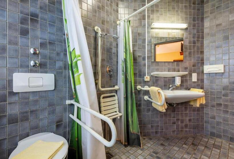 스탠다드 룸, Kassel Ost