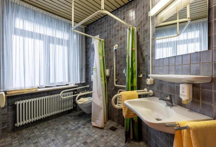 Номер Стандарт, Kassel Ost