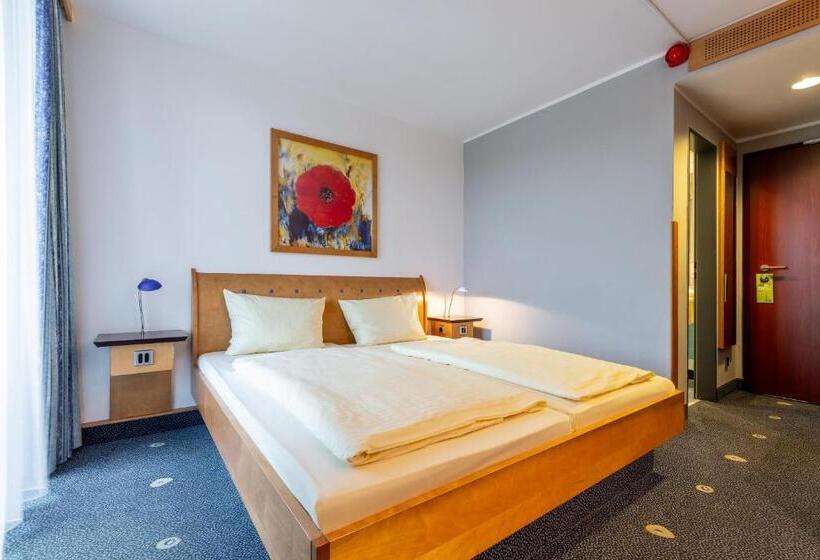 Номер Стандарт, Kassel Ost