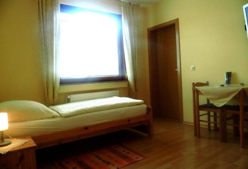 Номер Стандарт Индивидуальный, Pension Erpetal