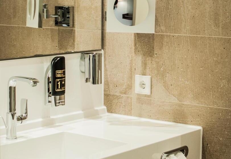 スタンダードルーム, Bayerischer Hof