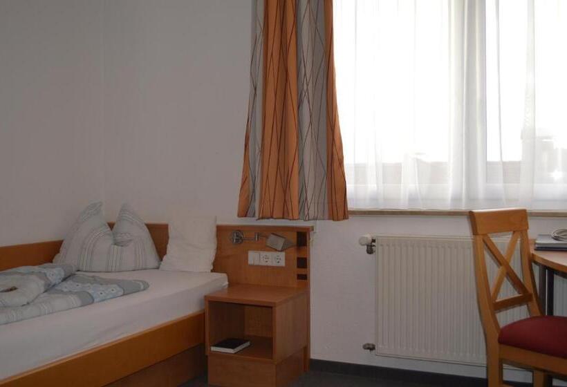 חדר סטנדרט יחיד, Bb City