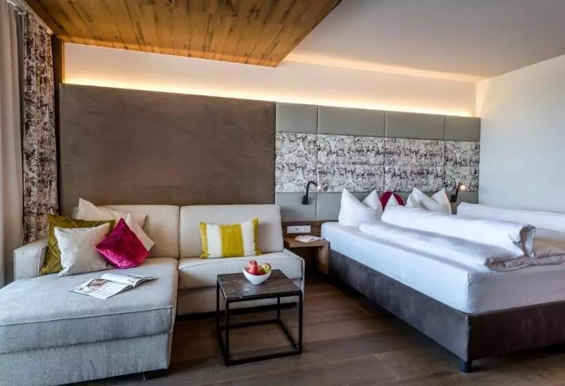 اتاق استاندارد یک نفره, Das Stemp Wellnessresort 4 Sterne Superior