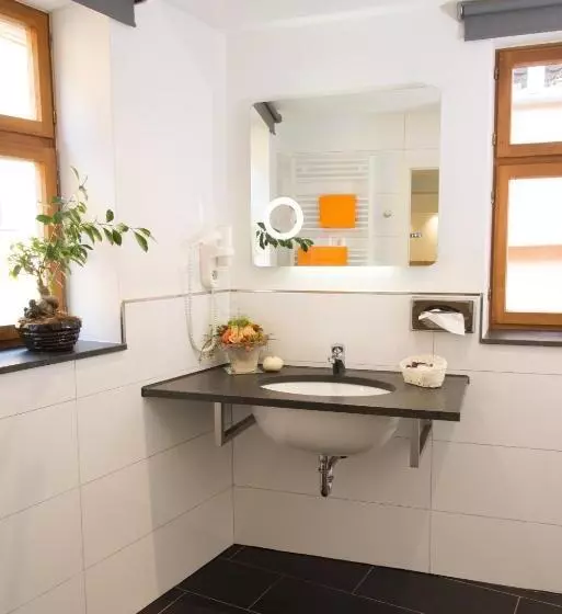 デラックスルーム, Deutsches Haus
